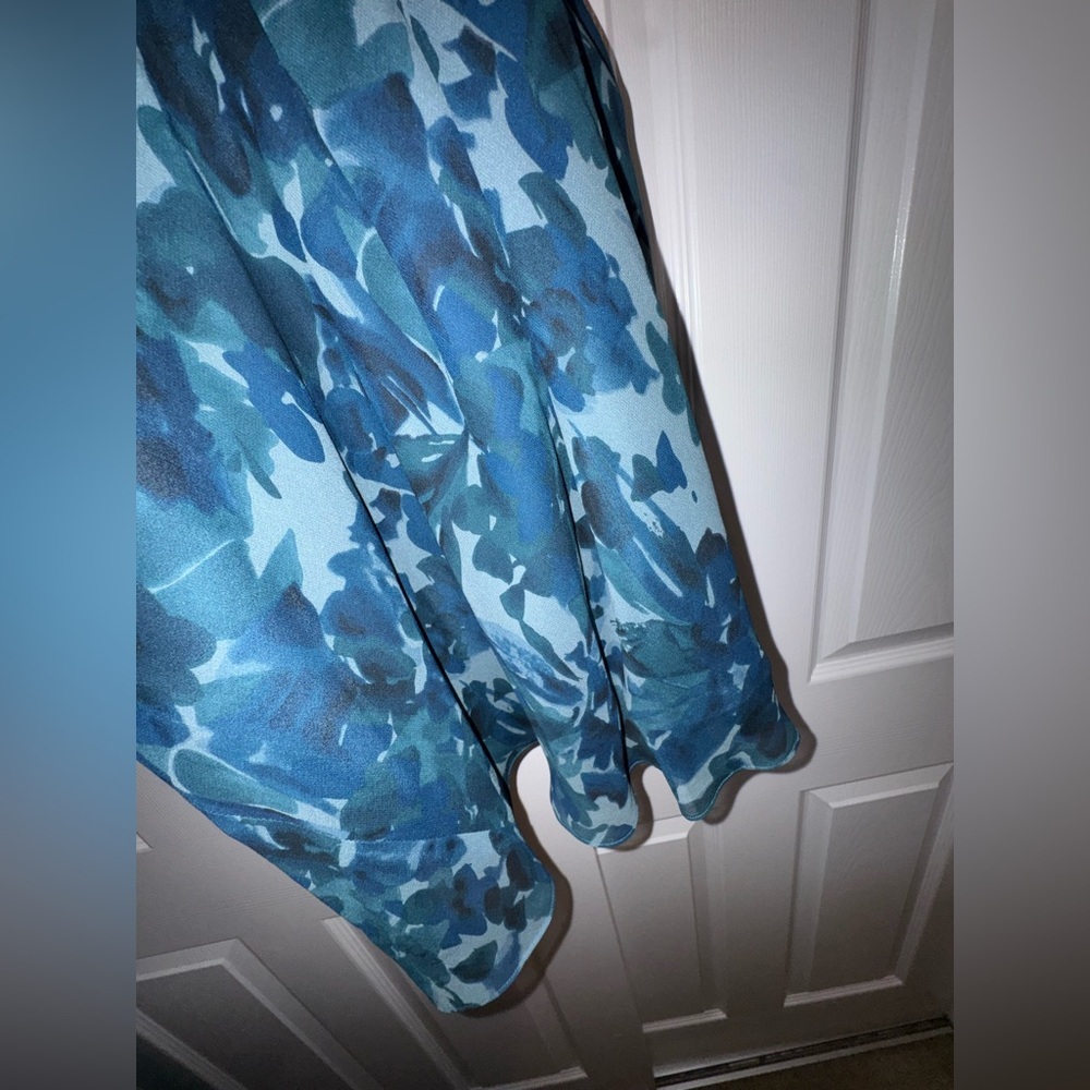 100% Silk Charter Club Teal Floral Maxi Dress - Picture 2 of 4